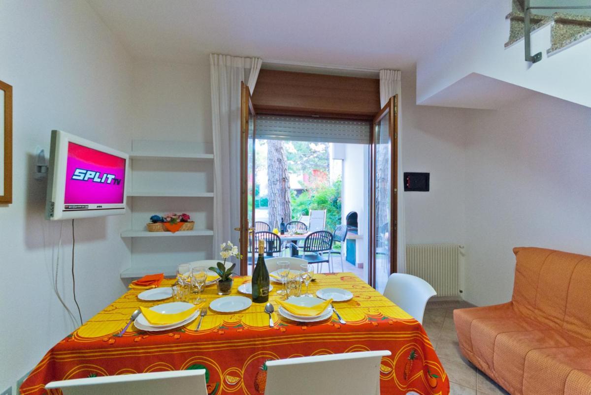 Villaggio Mare Blu 비비오네 외부 사진