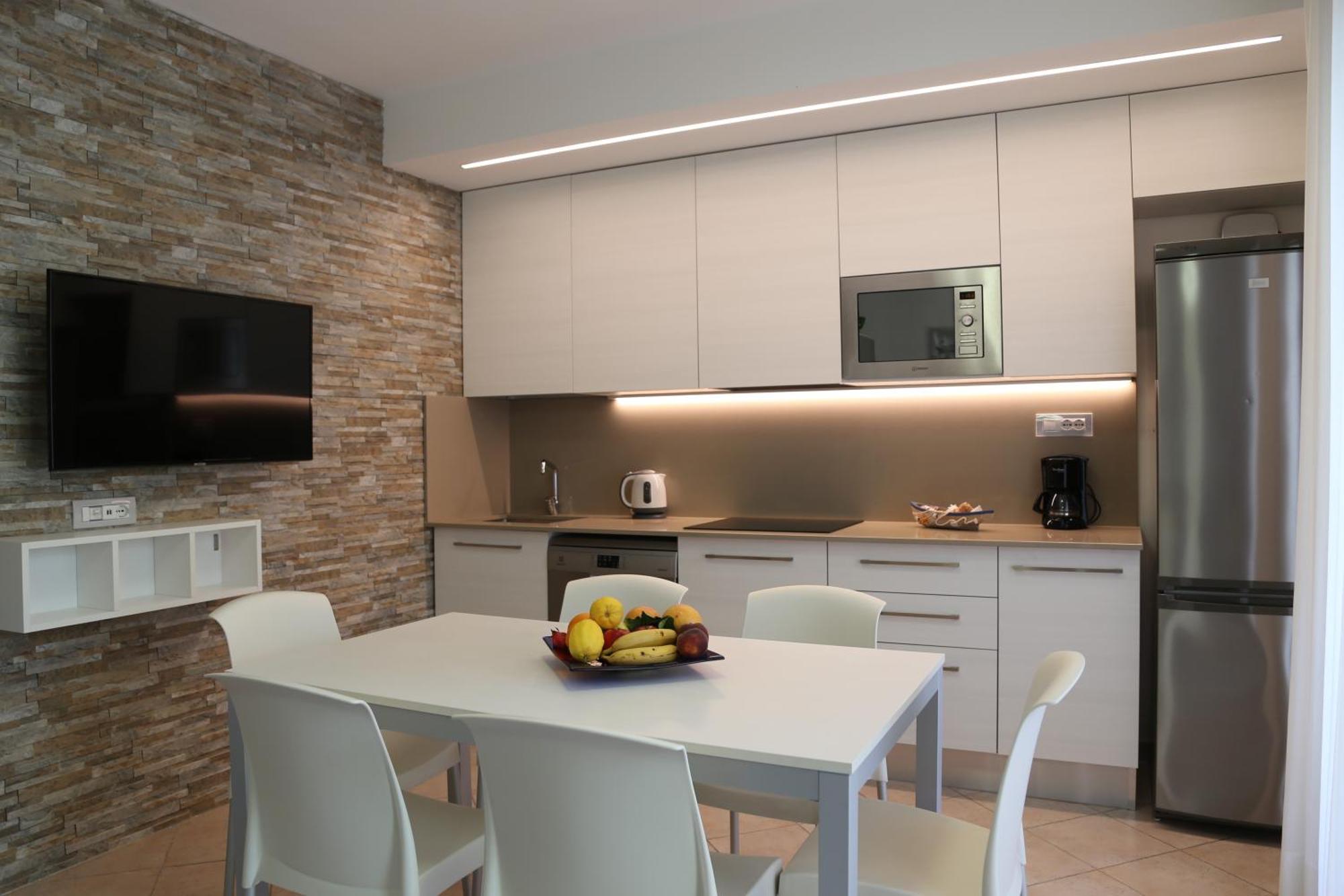 Villaggio Mare Blu 비비오네 외부 사진