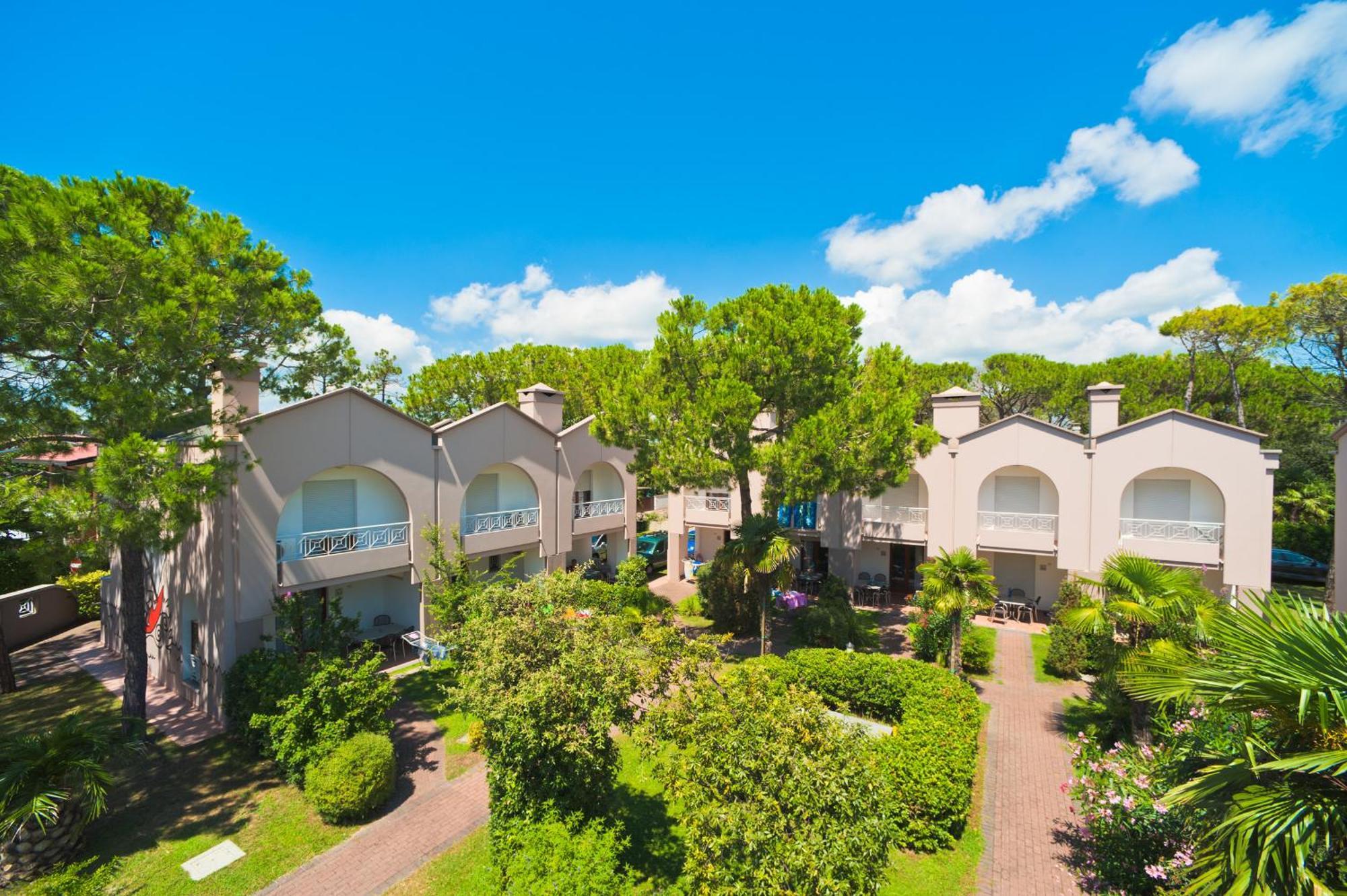 Villaggio Mare Blu 비비오네 외부 사진