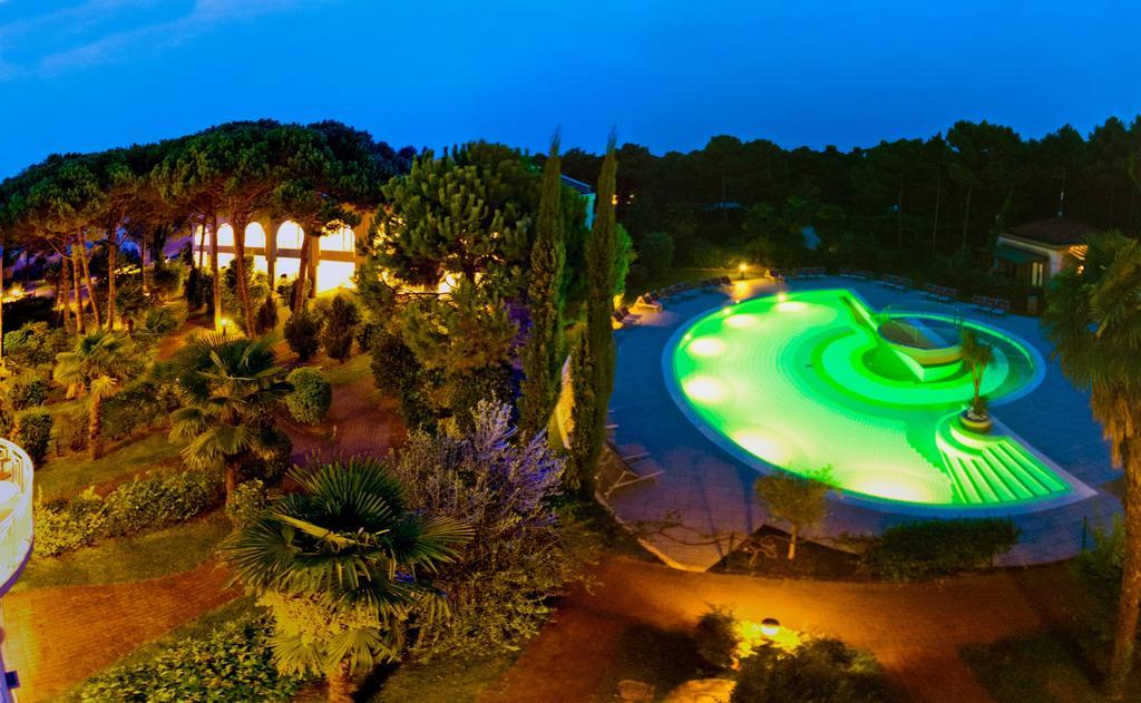Villaggio Mare Blu 비비오네 외부 사진
