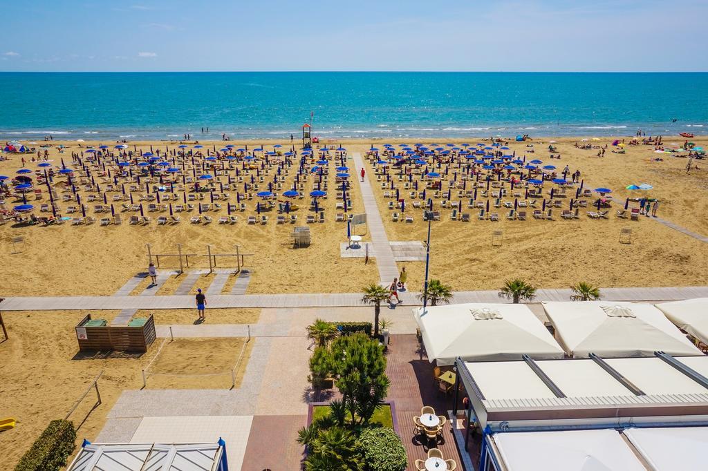 Villaggio Mare Blu 비비오네 외부 사진