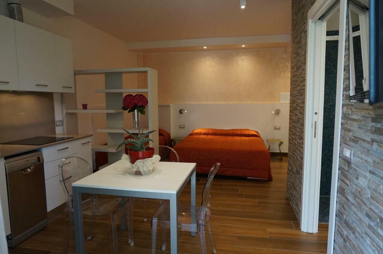Villaggio Mare Blu 비비오네 외부 사진